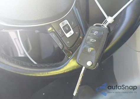 2018 Volkswagen Passat 2.0T R-Line/2.0T S из США, поврежденный, VIN 1VWAA7A31JC043469